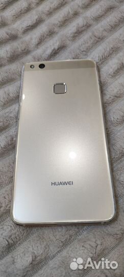 HUAWEI P10 Lite, 3/32 ГБ