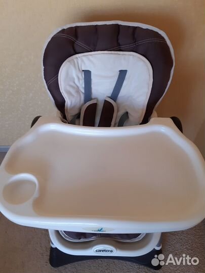 Детский стульчик для кормления caretero