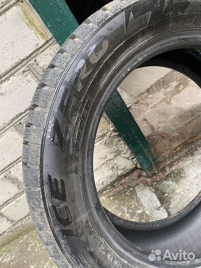 Pirelli Ice Zero 205/55 R16