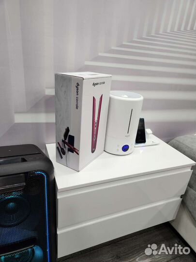Выпрямитель для волос Dyson Corrale HS03