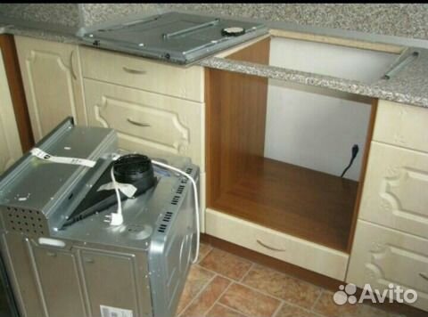 Установка встраиваемой техники