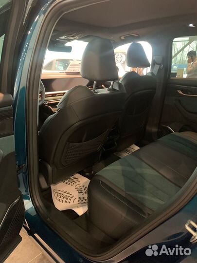 Geely Monjaro 2.0 AT, 2024