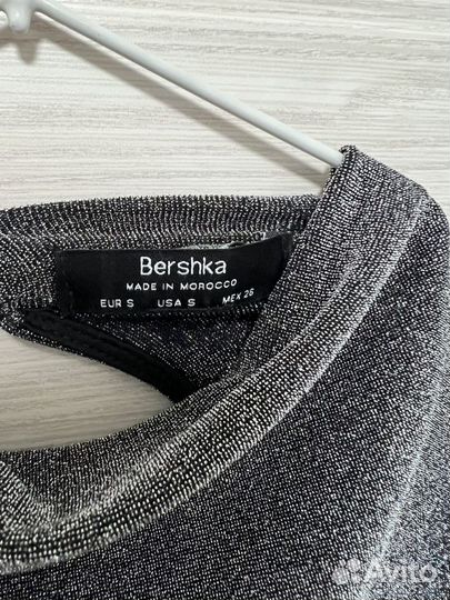 Кофта кроп Bershka нарядная