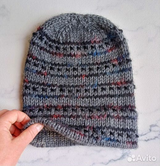 Шапка женская вязаная ручной работы