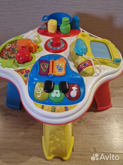 Игровой центр Chicco Развивающий Говорящий стол