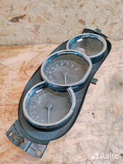 Панель приборов Nissan Terrano