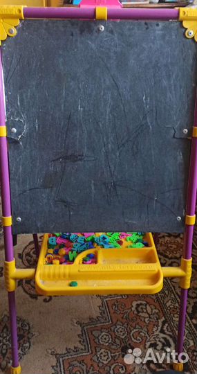 Магнитные буквы, цифры и мозайка