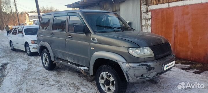 УАЗ Patriot 2.7 МТ, 2006, 120 000 км