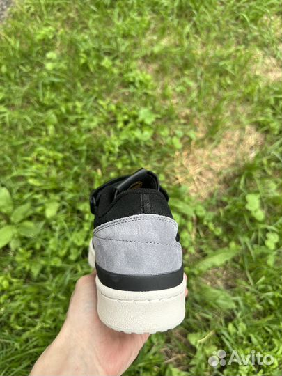 Кроссовки Adidas forum low