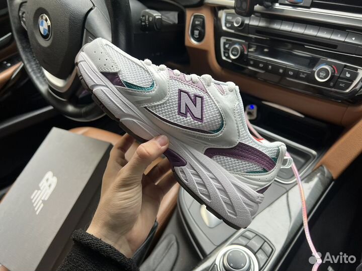 Кроссовки New Balance 530