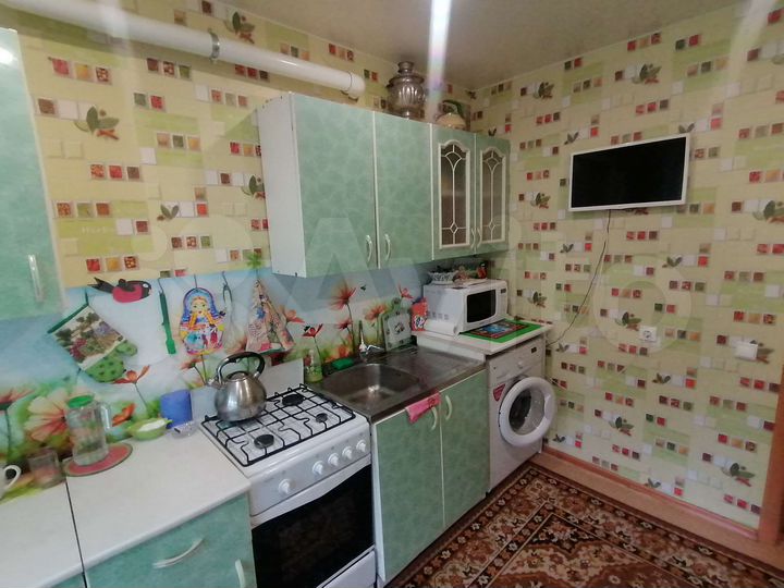 2-к. квартира, 52 м², 2/3 эт.