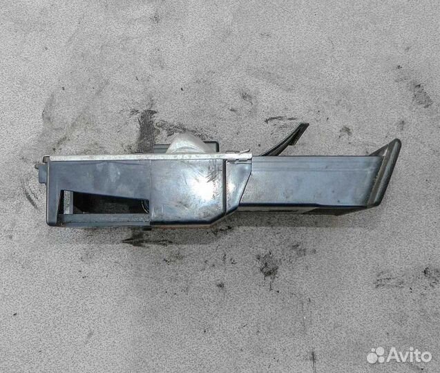 Пепельница Nissan Primera P10