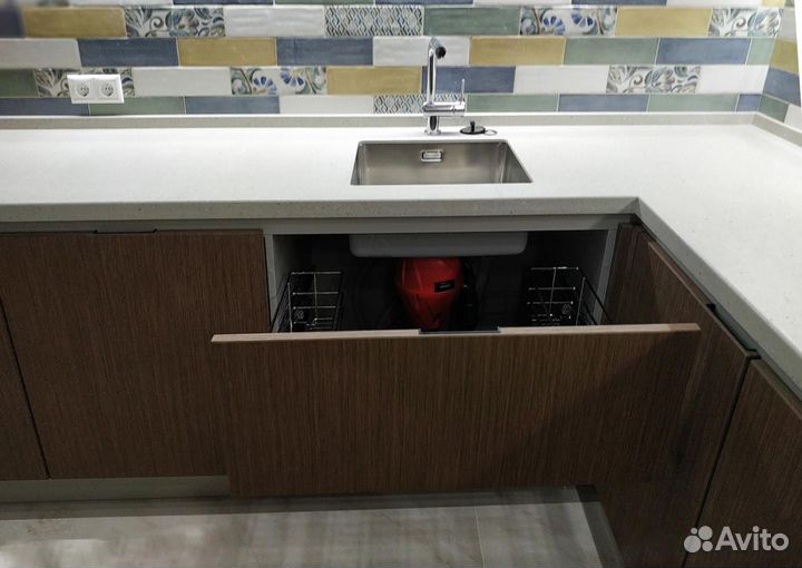 Кухни угловые на заказ