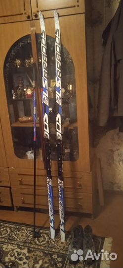 Беговые лыжи