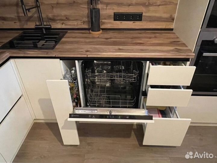 Кухонный гарнитур на заказ