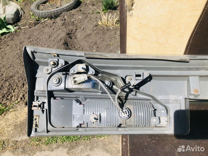 Стоп-вставка на дверь багажника