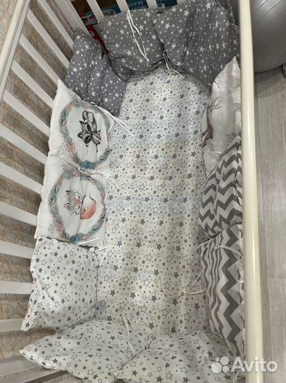 Бортики в детскую кроватку