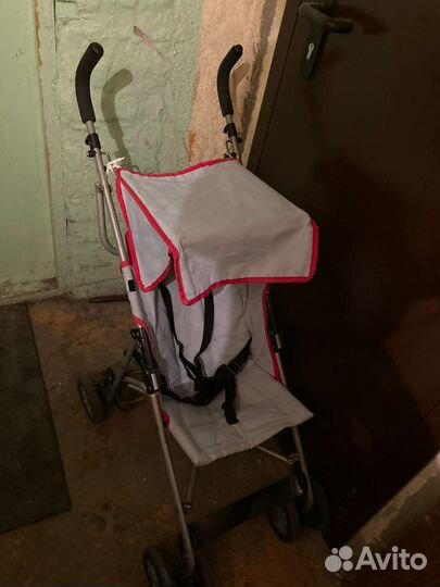 Прогулочная коляска трость