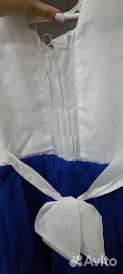 Нарядное платье для девочки 134 140