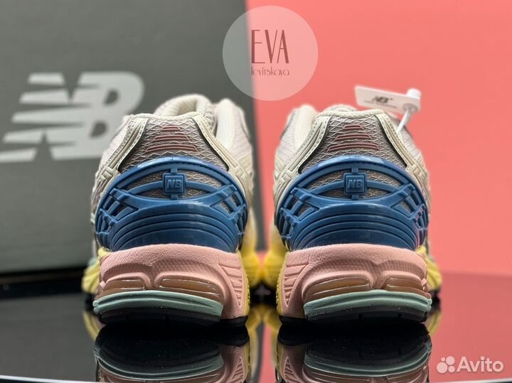 Кроссовки New Balance 1906U Angora Blue Pink