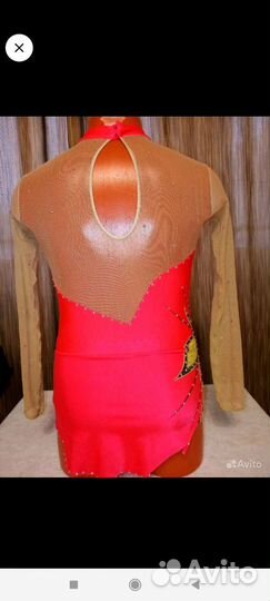 Продам купальник для художественной гимнастики