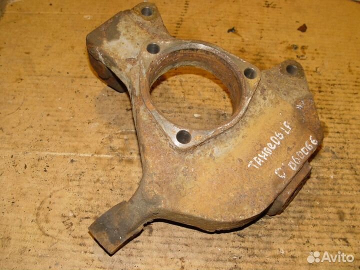 Передние поворотные ку-ки Chevrolet tahoe 840 06г