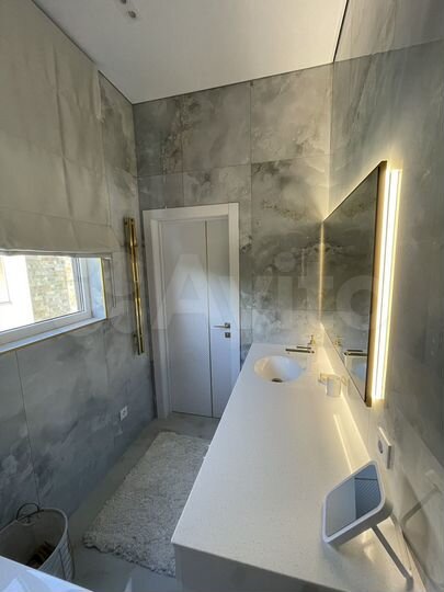 Дом 160 м² на участке 4 сот.