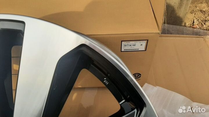 Диск литой Subaru 28111AL160 в Иркутске