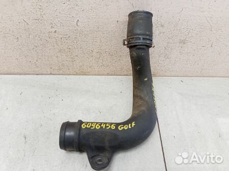 Патрубок интеркулера