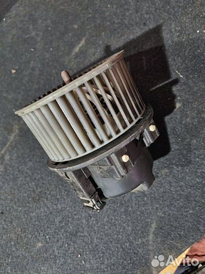 Мотор печки Volvo S80 2 2012