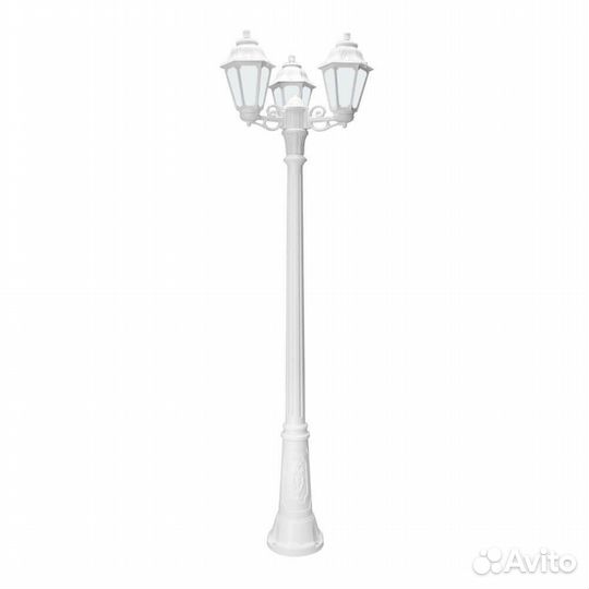 Столб металлический и пластиковый уличный