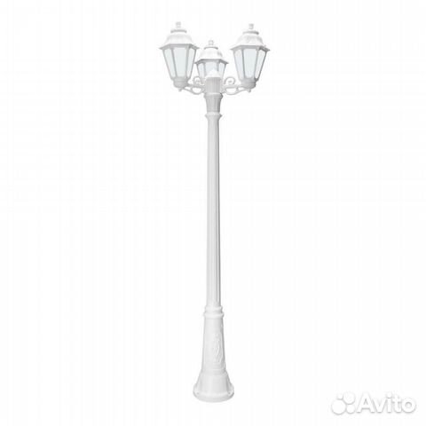 Столб металлический и пластиковый уличный