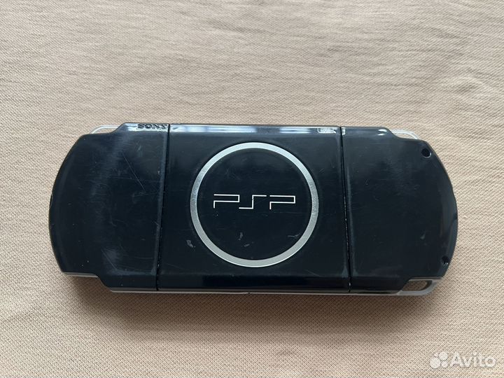 Sony PSP 3008 прошитая 64/32гб,куча игр