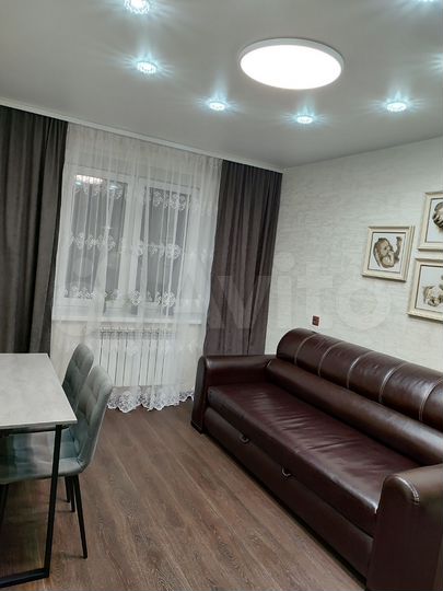 2-к. квартира, 53,3 м², 2/5 эт.