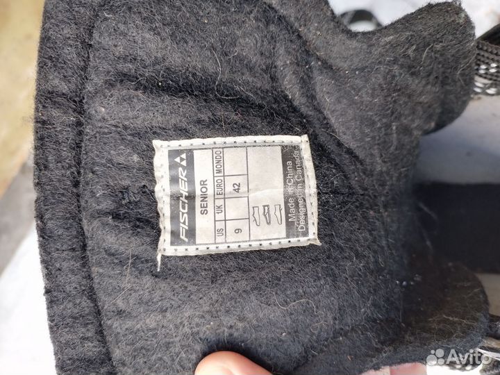 Коньки хоккейные