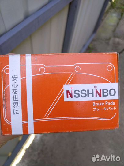 Тормозные колодки Mitsubishi colt