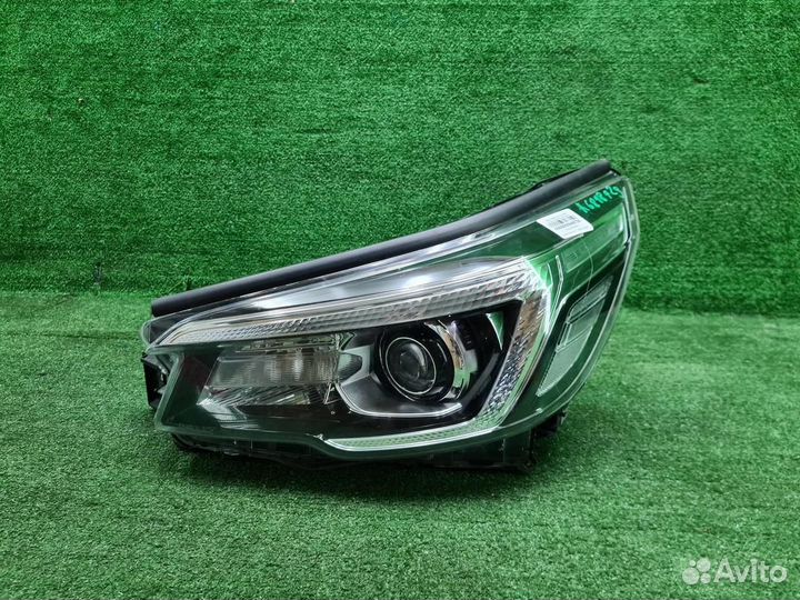 Фара левая Subaru Forester