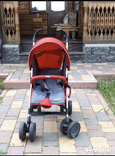 Коляска прогулочная