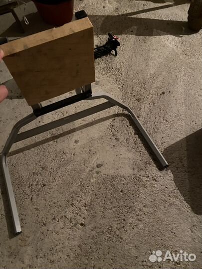 Стойка для лодочного мотора