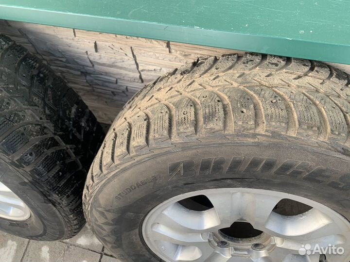 R17 Pirelli Citynet 275/65, PCD 5x150 DIA 100.5