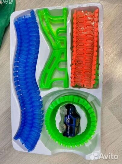 3 коробки Магический трек