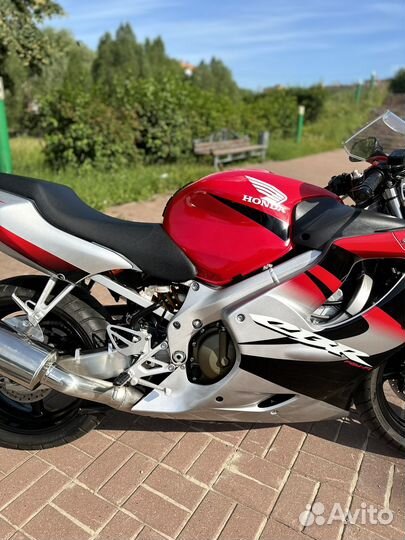 Honda CBR600F