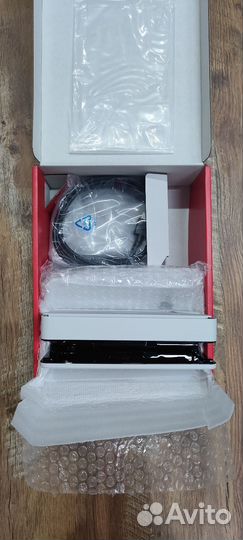 Nintendo Switch Oled: коробка+аксессуары