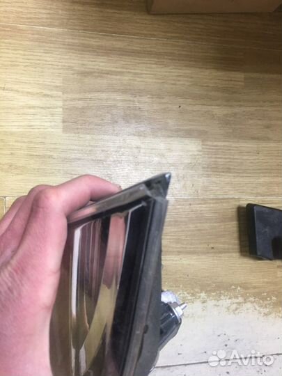 Фонарь задний Mazda 6 GH мелочный дефект стекла