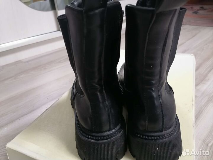 Ботинки демисезонные женские