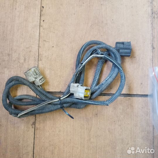 Проводка. коса задн.бампера рено логан 1