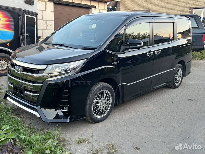 Toyota Noah 1.8 CVT, 2019, 51 500 км