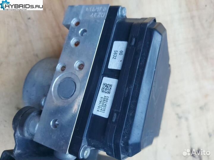 Блок ABS Nissan Leaf ZE0 (2009 - 2017) 47660-3NF1A