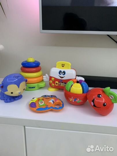 Развивающие игрушки fisher price chicco tommy