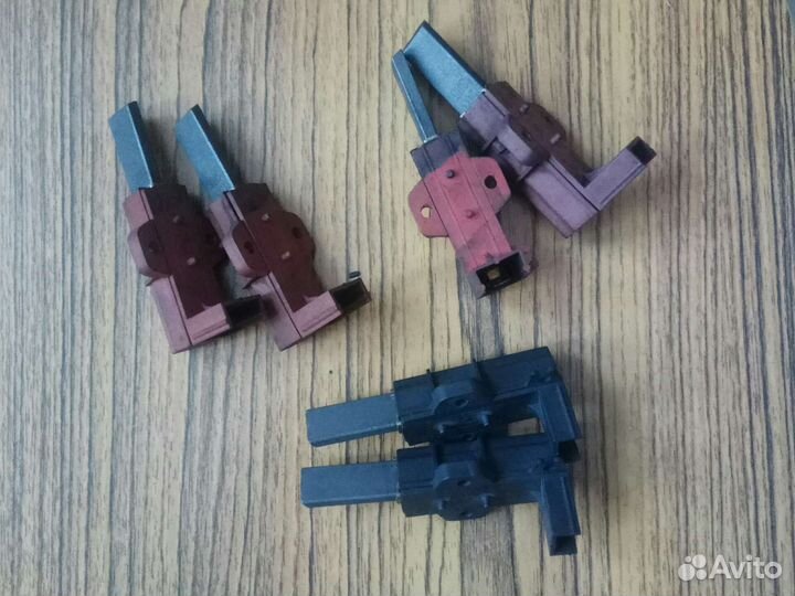 Двигататель стиральной машины с новыми щетками